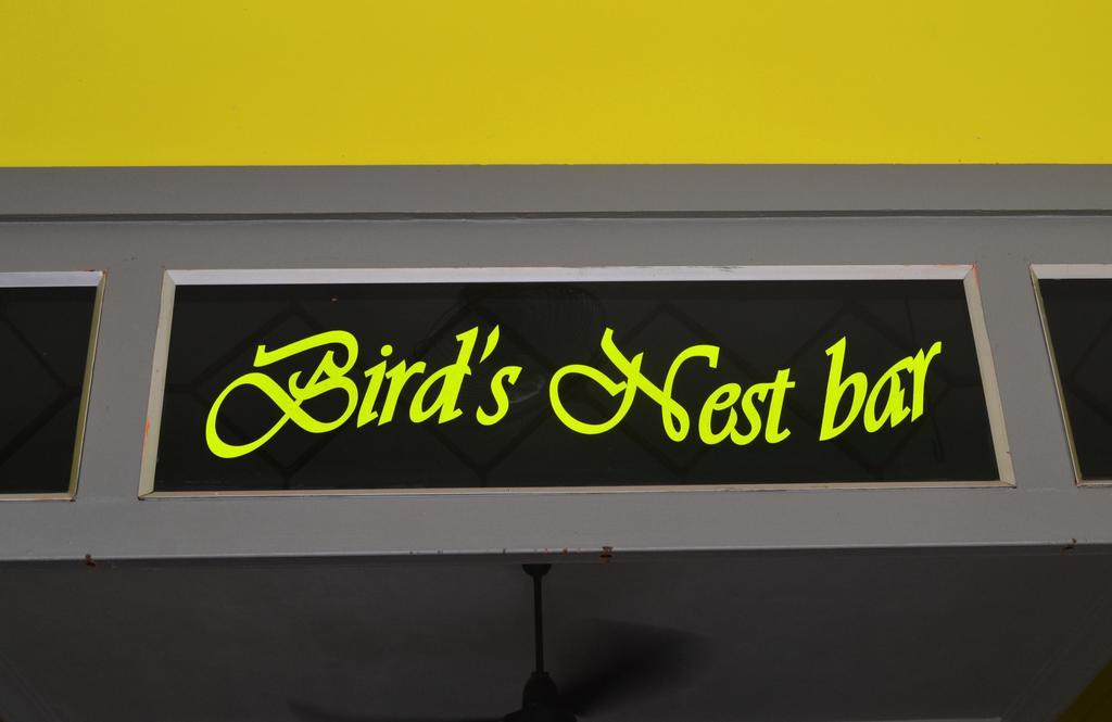 Bird'S Nest Hostel Kampot Ngoại thất bức ảnh